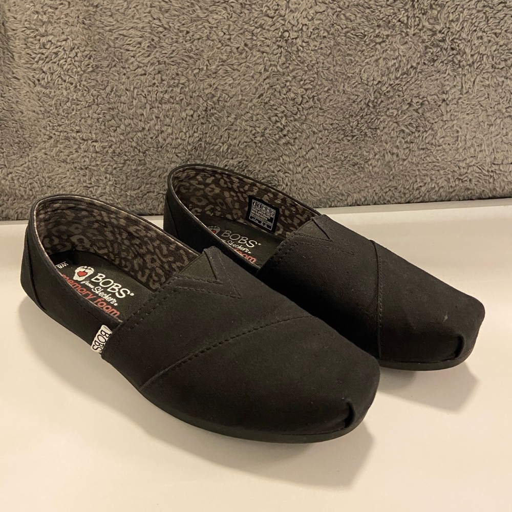 Barely worn Bobs